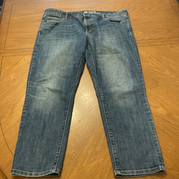 GAP Coupe Girlfriend Jeans size 16 w/ 27” inseam - Picture 2 of 14